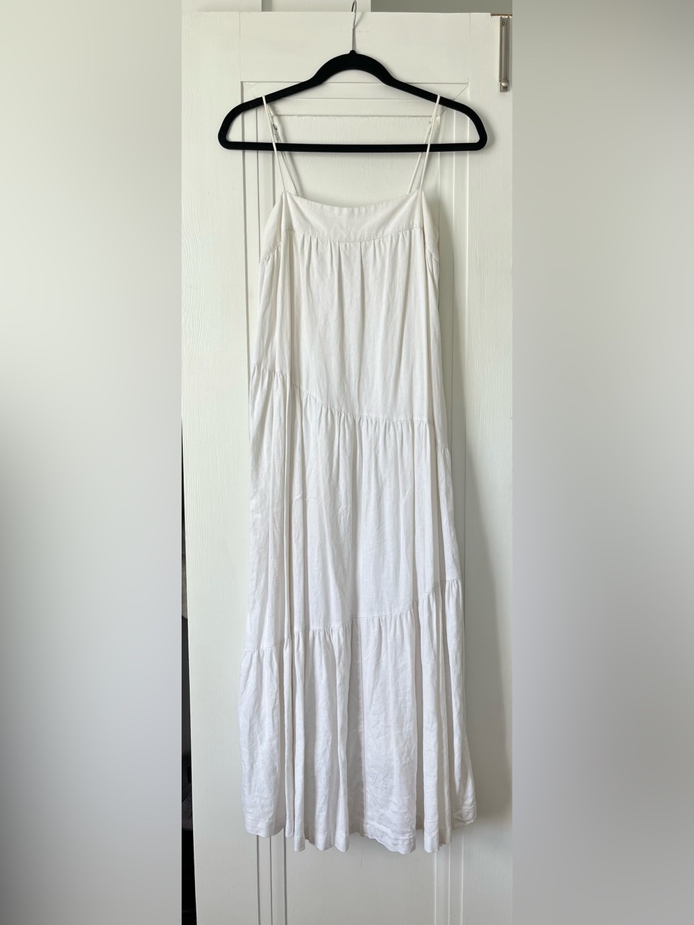 Abercrombie & Fitch White Tiered Spaghetti-Strap Maxi Dress